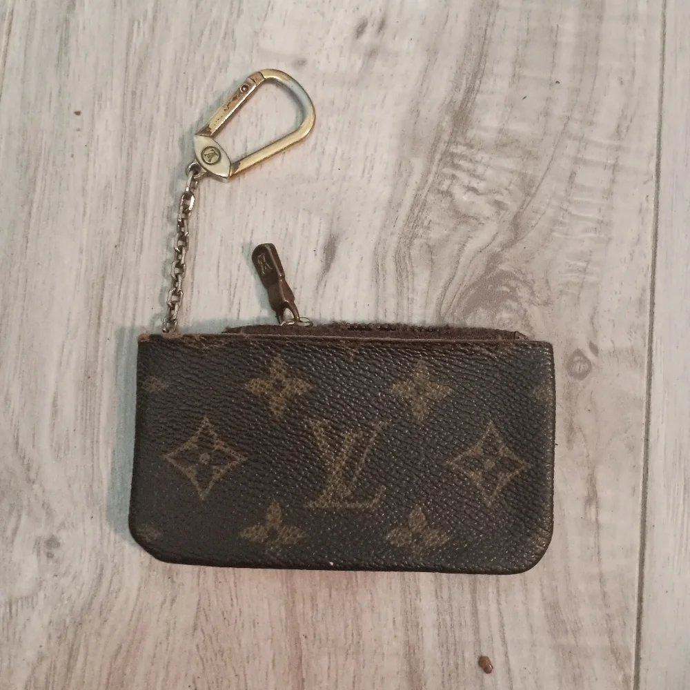 Louis Vuitton Monogram Pochette Cles Coin Case Vintage